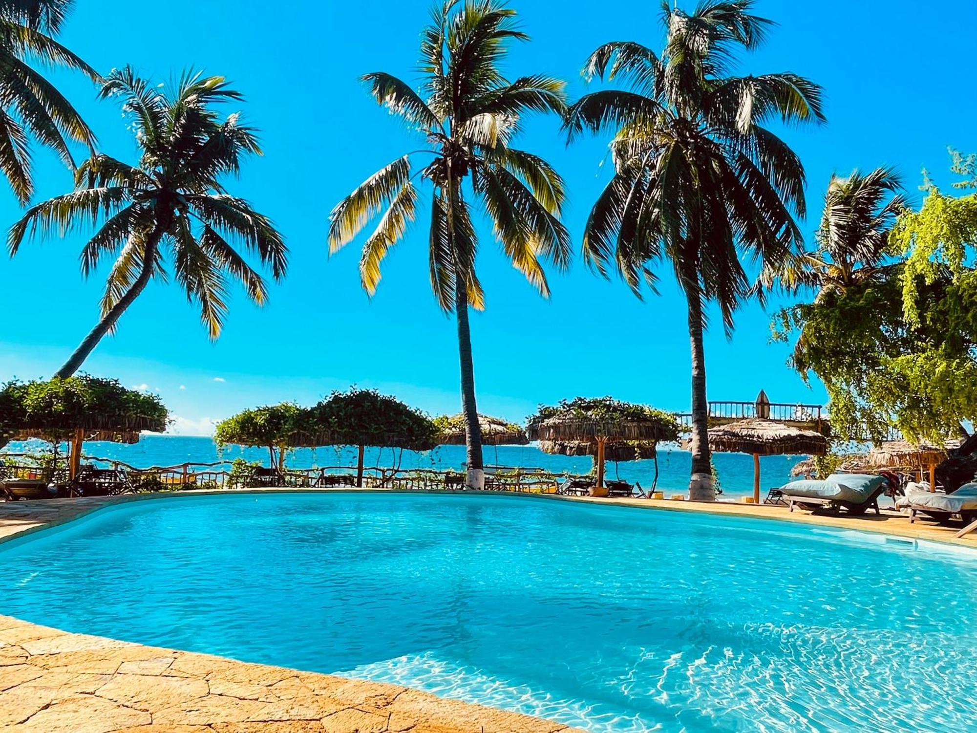Vovo Telo Lodge Toliara Kültér fotó
