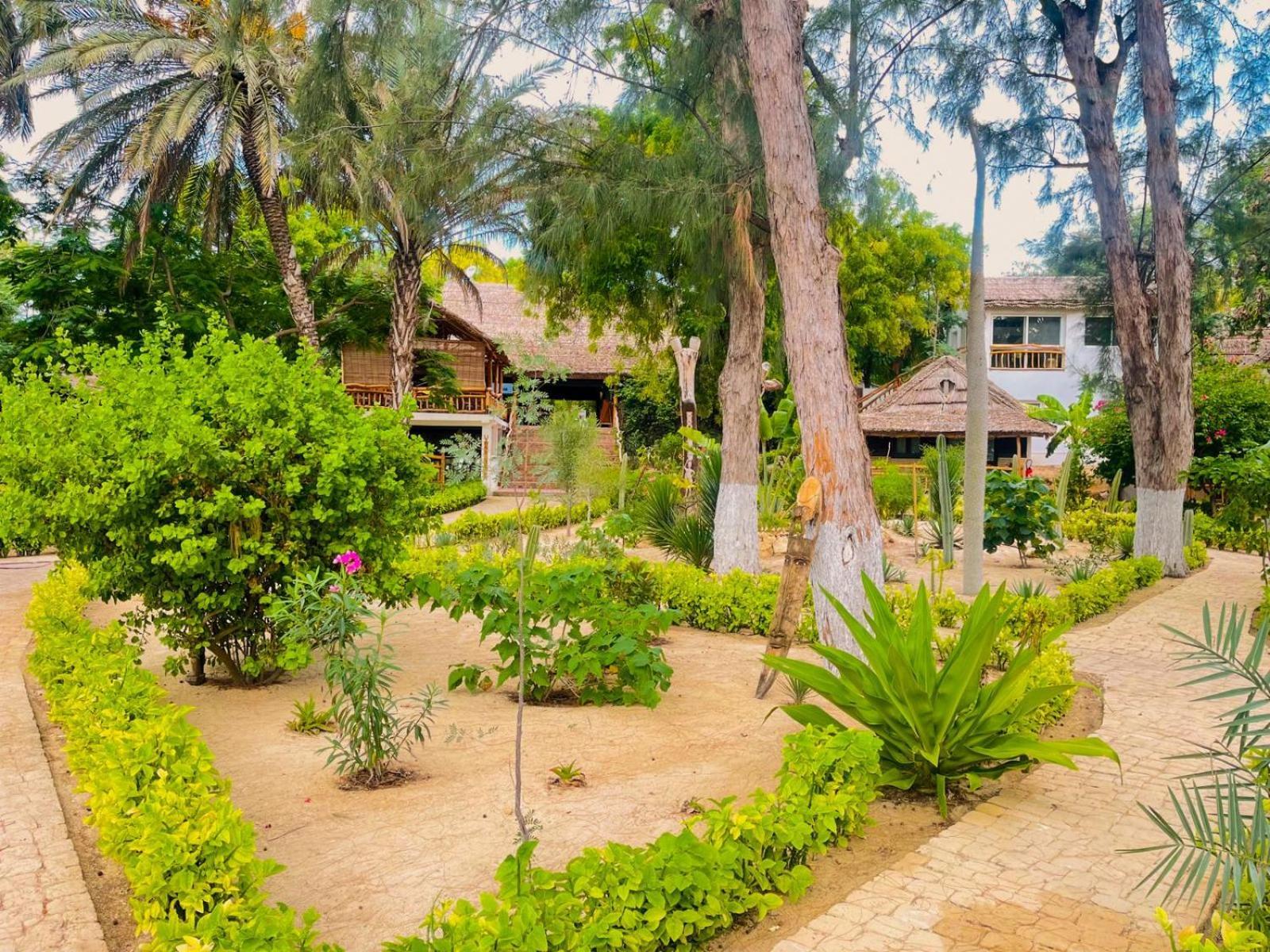 Vovo Telo Lodge Toliara Kültér fotó