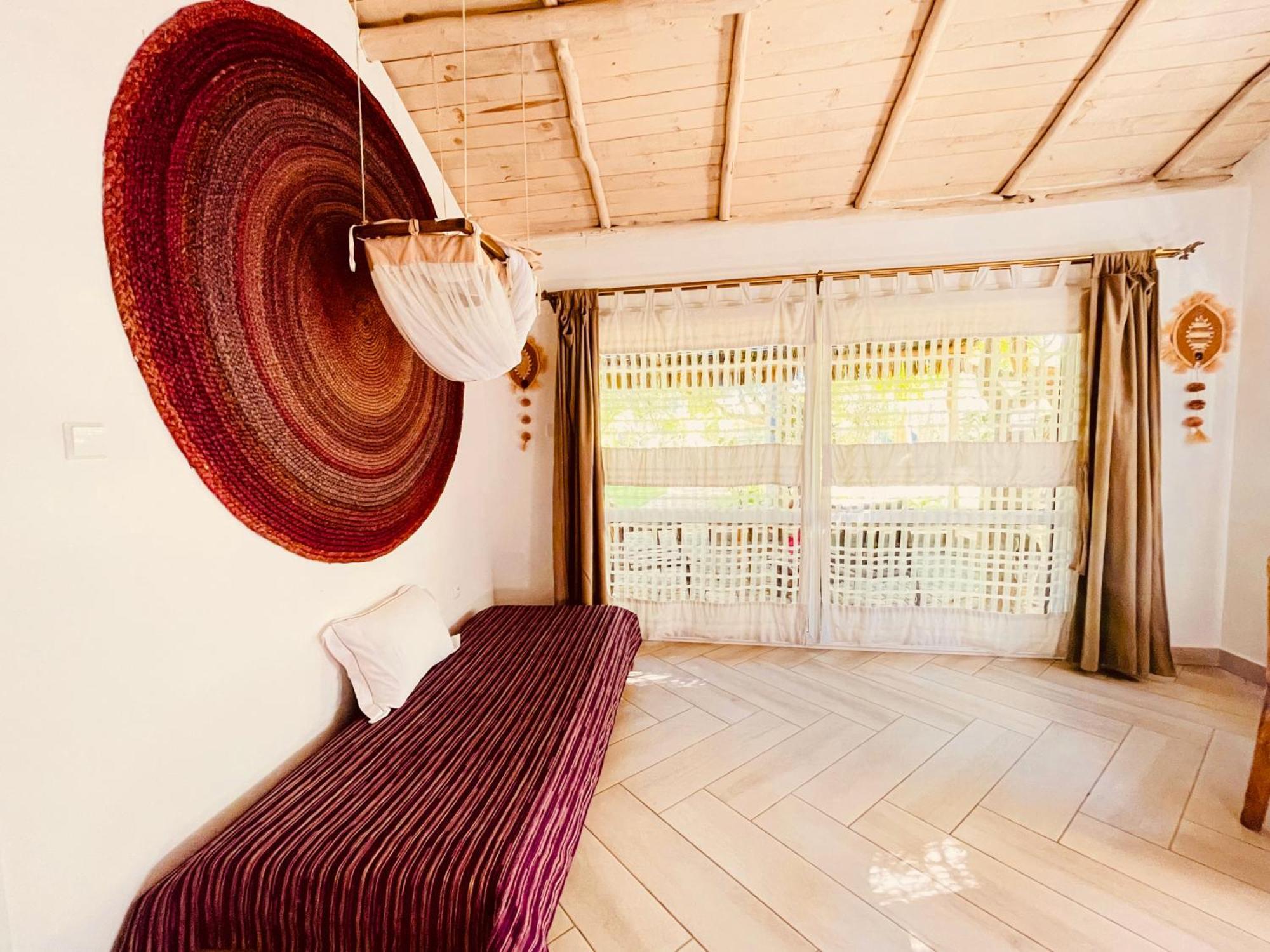 Vovo Telo Lodge Toliara Kültér fotó