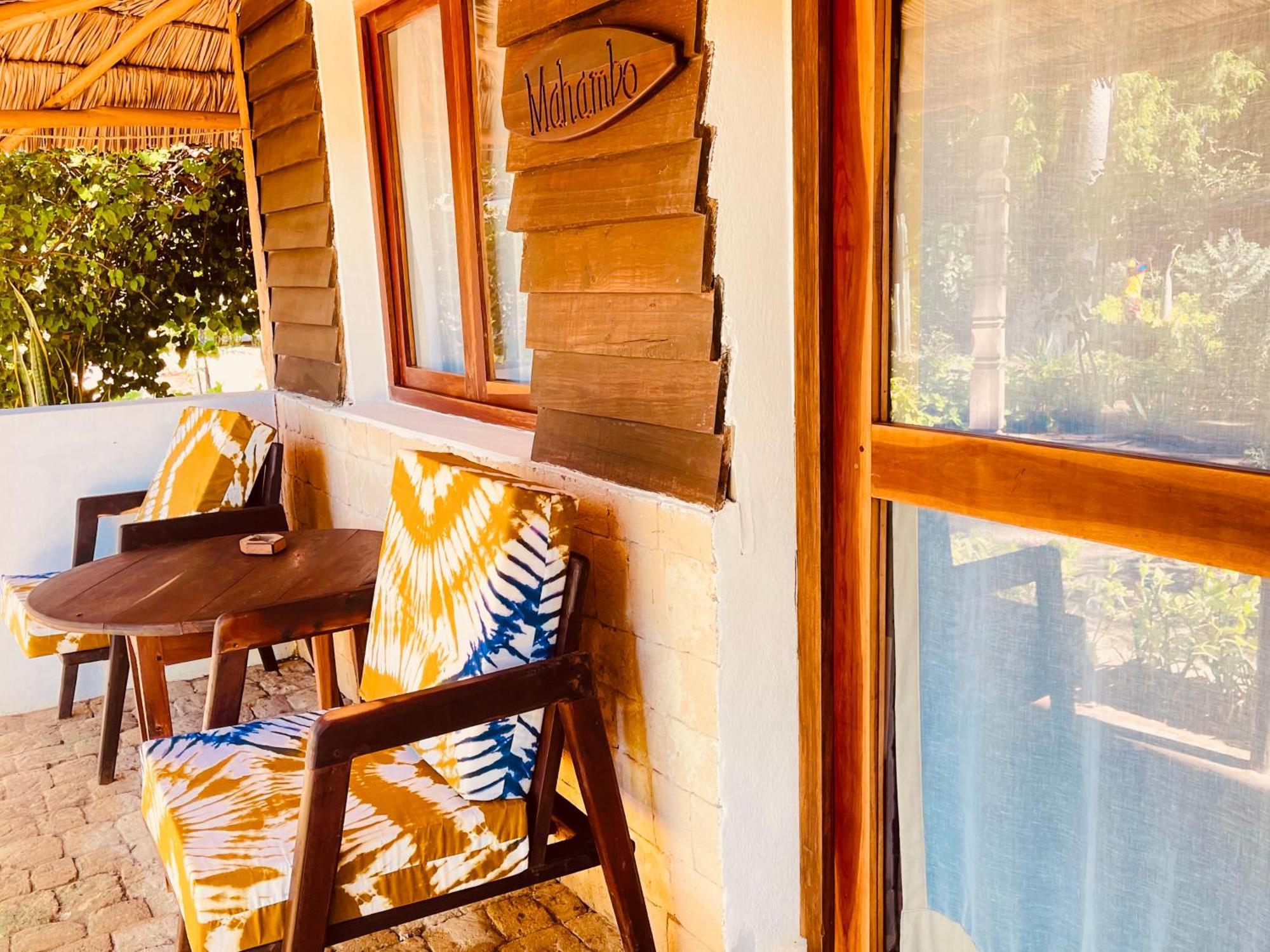 Vovo Telo Lodge Toliara Kültér fotó