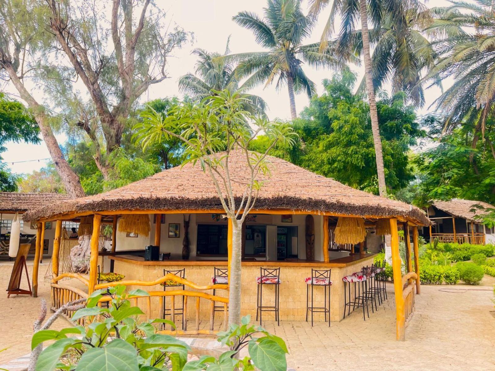 Vovo Telo Lodge Toliara Kültér fotó
