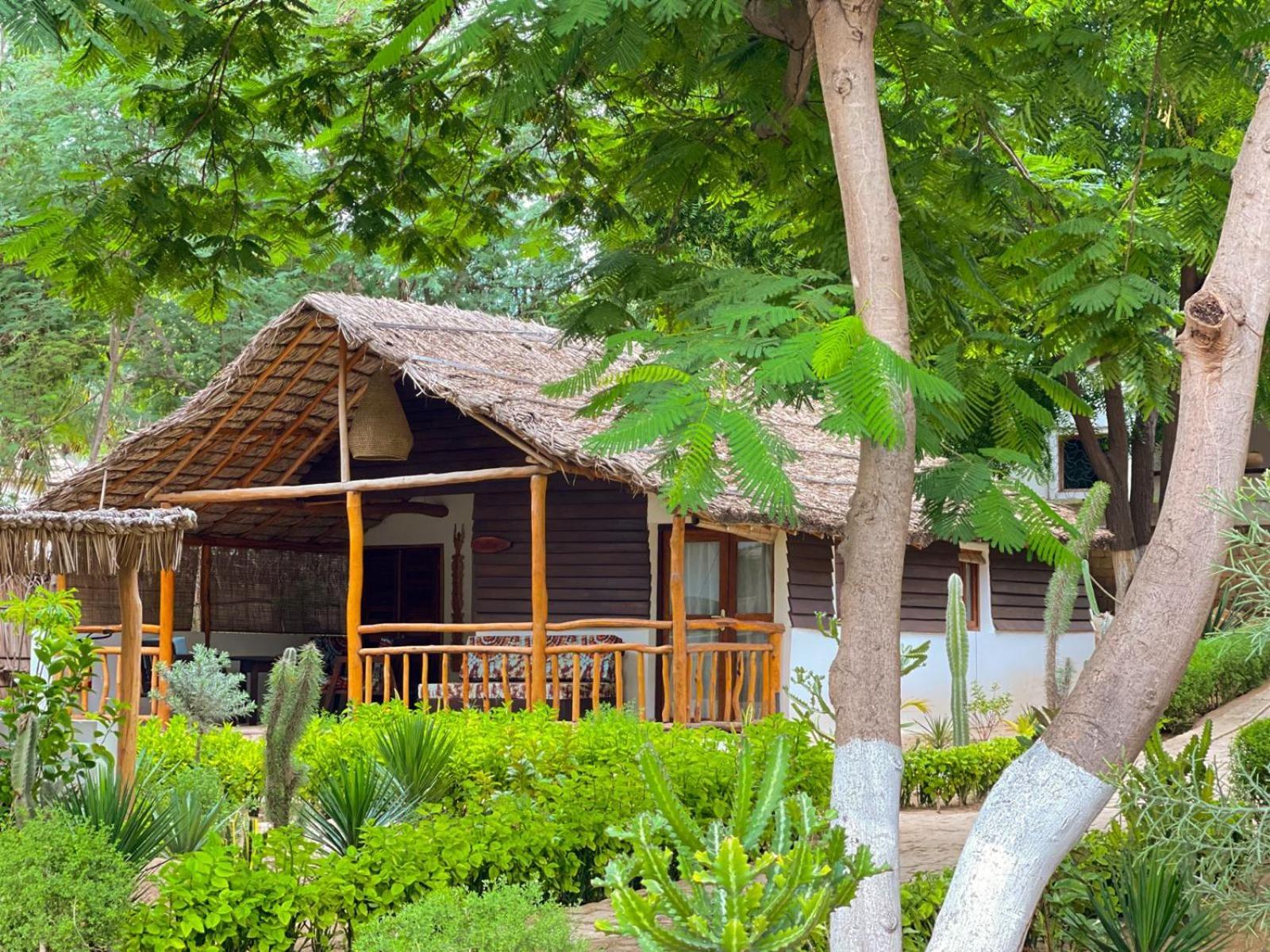 Vovo Telo Lodge Toliara Kültér fotó