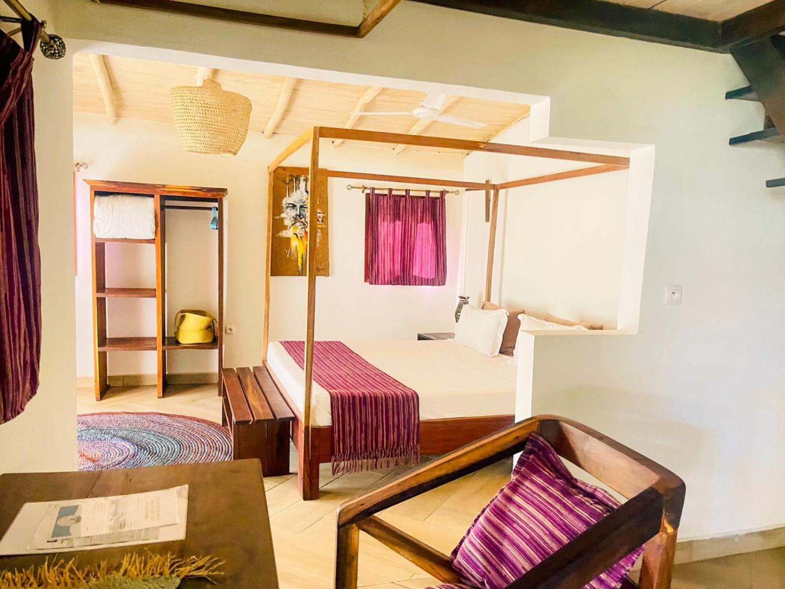 Vovo Telo Lodge Toliara Kültér fotó